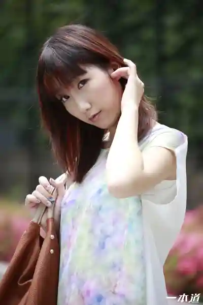 1PON-052218_690 把前賽車女郎等級的尤物借給你! ~ 東山実的劇照19