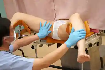 KAM-284 婦產科超淫診察06 無良色醫把前來體檢的美人妻下體翻來覆去玩弄不停 ~ 美咲佳奈的劇照6
