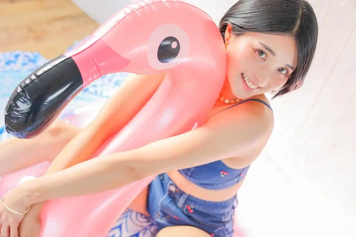 篠原天音第51張寫真