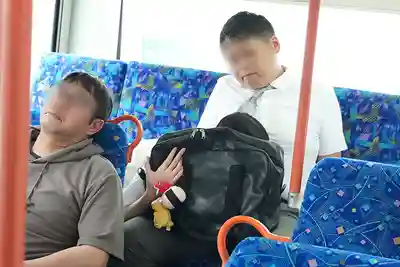 PIYO-239 一覺醒來隔壁JK正溫柔地幫我疲憊的肉棒口交 2nd 天使降臨! 滿滿愛意的深情口交讓沾滿汙垢的臭雞巴噴湧出疲憊和精液 明天又能繼續努力工作了…的劇照8