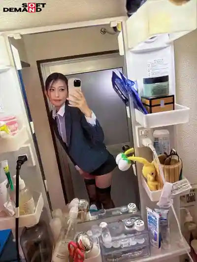 SDNM-554 SNS總粉絲4萬人的公務員 市役所上班的37歲人妻被深喉幹到浪叫 AV出道的劇照11
