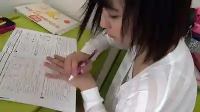 SHIC-324 老師！你偷了我的內褲打手槍了吧？放過你可以,來跟我做吧！的劇照17