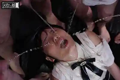 MISM-468 體內尿濃度100% 想把16位男優共7231ml真正原汁尿液全部喝光的和式便所女的劇照6