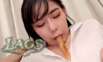 LOS-003 美少女們慘遭大屌混蛋毒手 被強制深喉到滿身嘔吐物！的劇照8