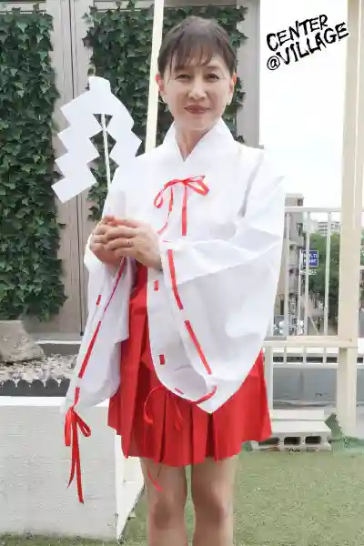 EUUD-084 熟女也玩Cosplay ~ 青葉小夏的劇照13