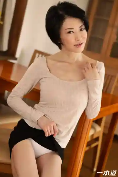 1PON-052819_855 每天早上出門倒垃圾的隔壁風騷真空人妻 ~ 町村小夜子的劇照15