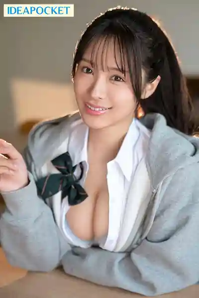 IPZZ-949 元氣女生的猛烈倒追 JK下的豐滿肉體超騷的 理性崩潰的老師今天放學後又再次和她到酒店不倫密會 ~ 長濱蜜璃的劇照10