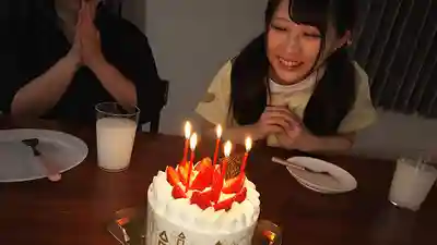 PIYO-241 想要把拔的寶寶！超可愛繼女與爸爸扭曲的愛情日常 的劇照13