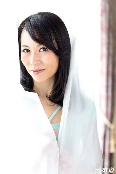 井上綾子