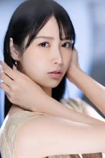 朝妃莉緒封面寫真圖片